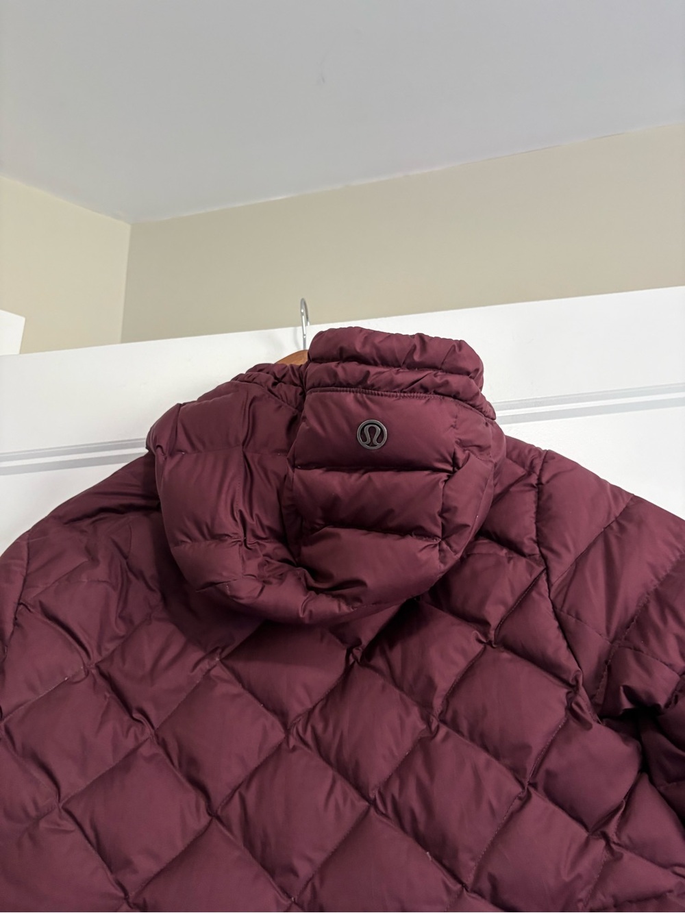 LululemonFluffin Sweat Life Goose Down Plum Purple Hooded Jacket Coat Size 8 - Picture 8 of 16
